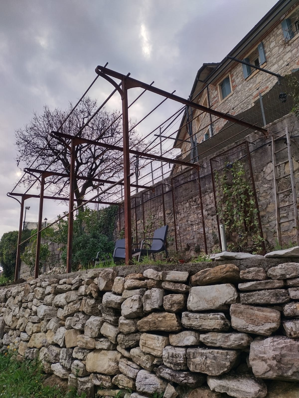 Struttura pergola in corten